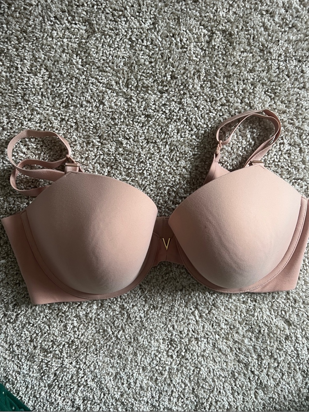 Victoria secret, smooth lightly padded bra
